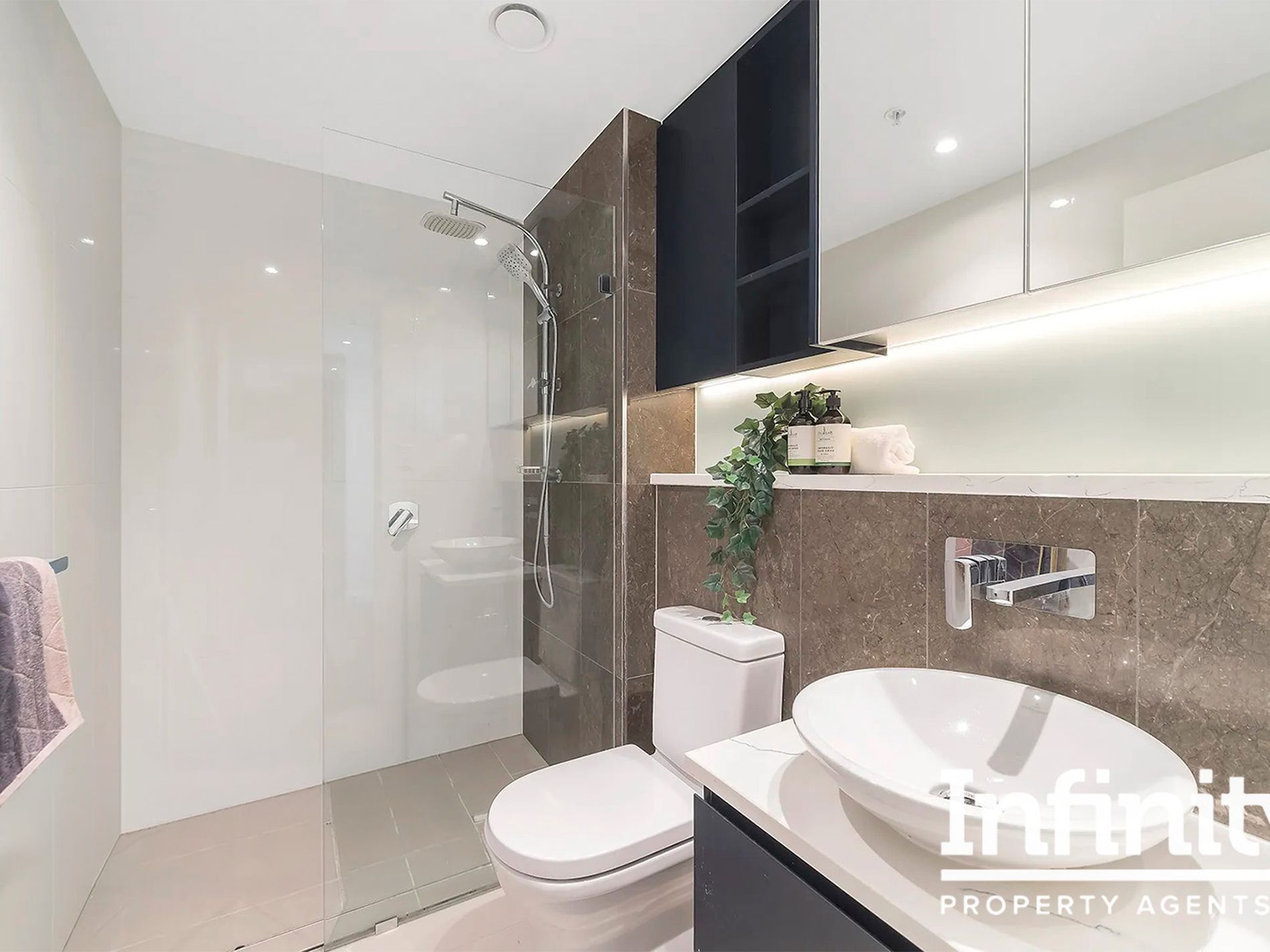 1103 / 17 Wentworth Place, Wentworth Point