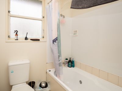 7 / 77 Manor Place, Dunedin Central