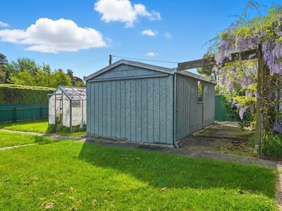 28 Ravenswood Road, Ravenswood