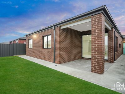 64 Hemingway Drive, Rockbank