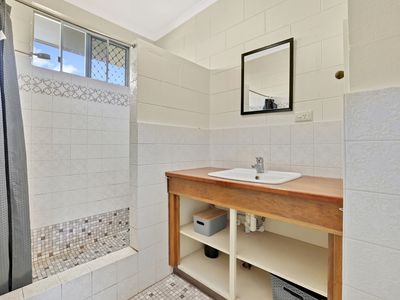 24 Angela Street, Woree