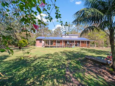 1 Woodlands Drive, Hallidays Point