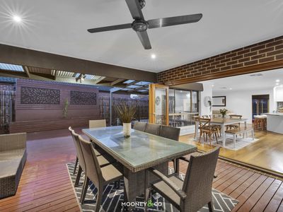 6 Waterville Vista, Cranbourne