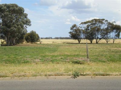 lot 14 & 5 Dimboola Road, Warracknabeal