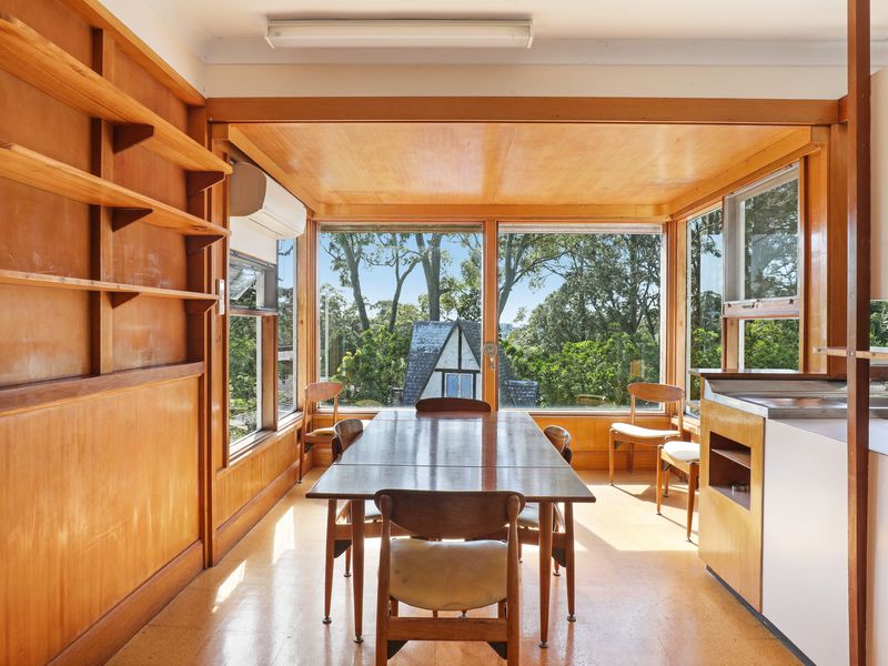 30 Mangerton Road, Wollongong