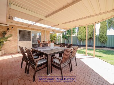 36 Mallina Circuit, Carramar