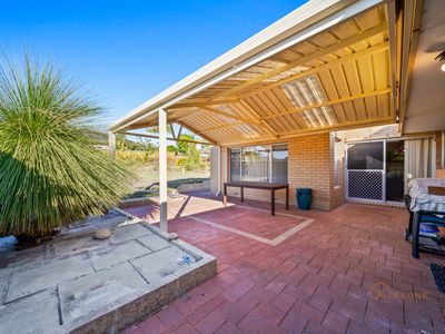 6 Parry Avenue, Bateman