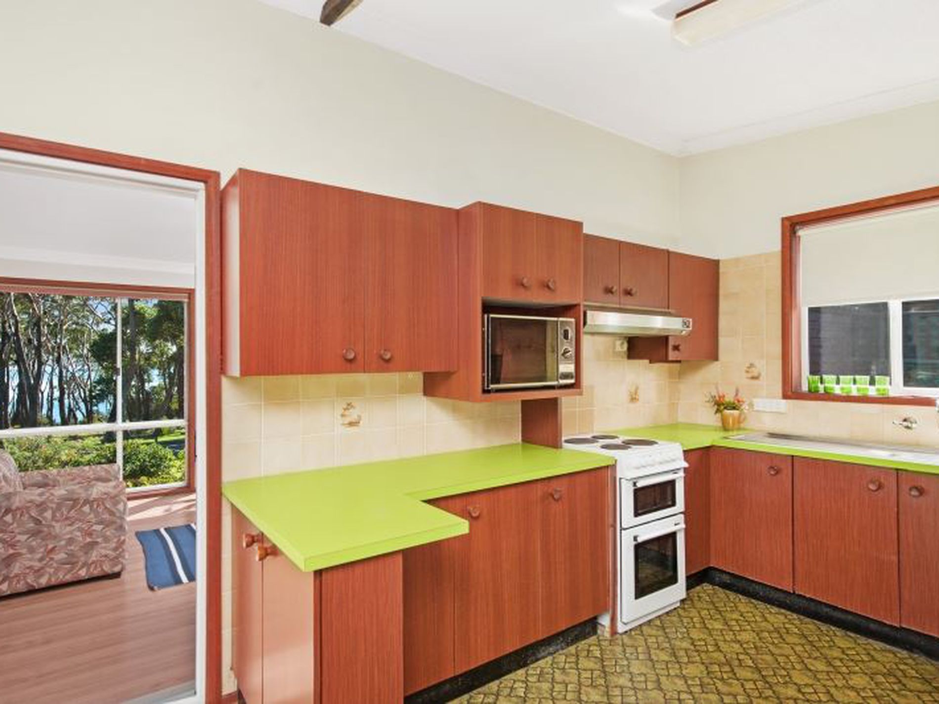 16 Conjola Street, Ulladulla