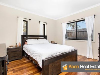 2 / 17 Hampton Drive, Hampton Park