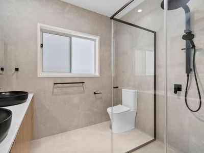 22 Garnet Court, Chambers Flat