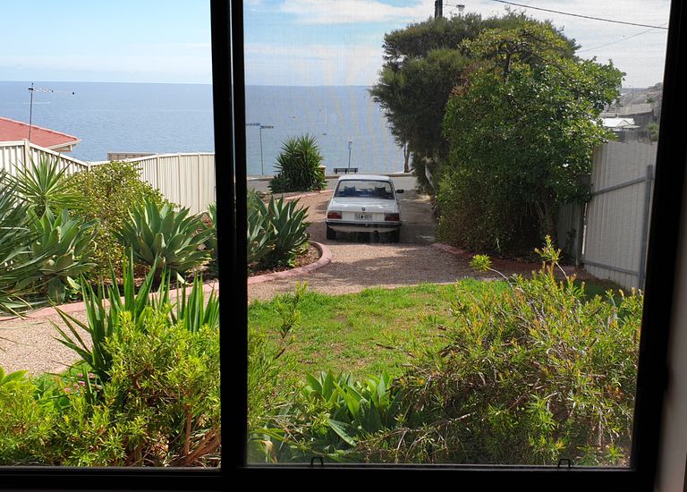 1B Fryer Street, Hallett Cove