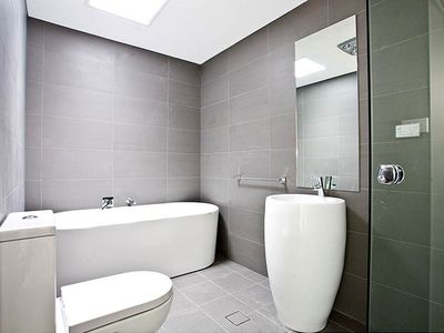 9 St Andrews Parkway, Shell Cove