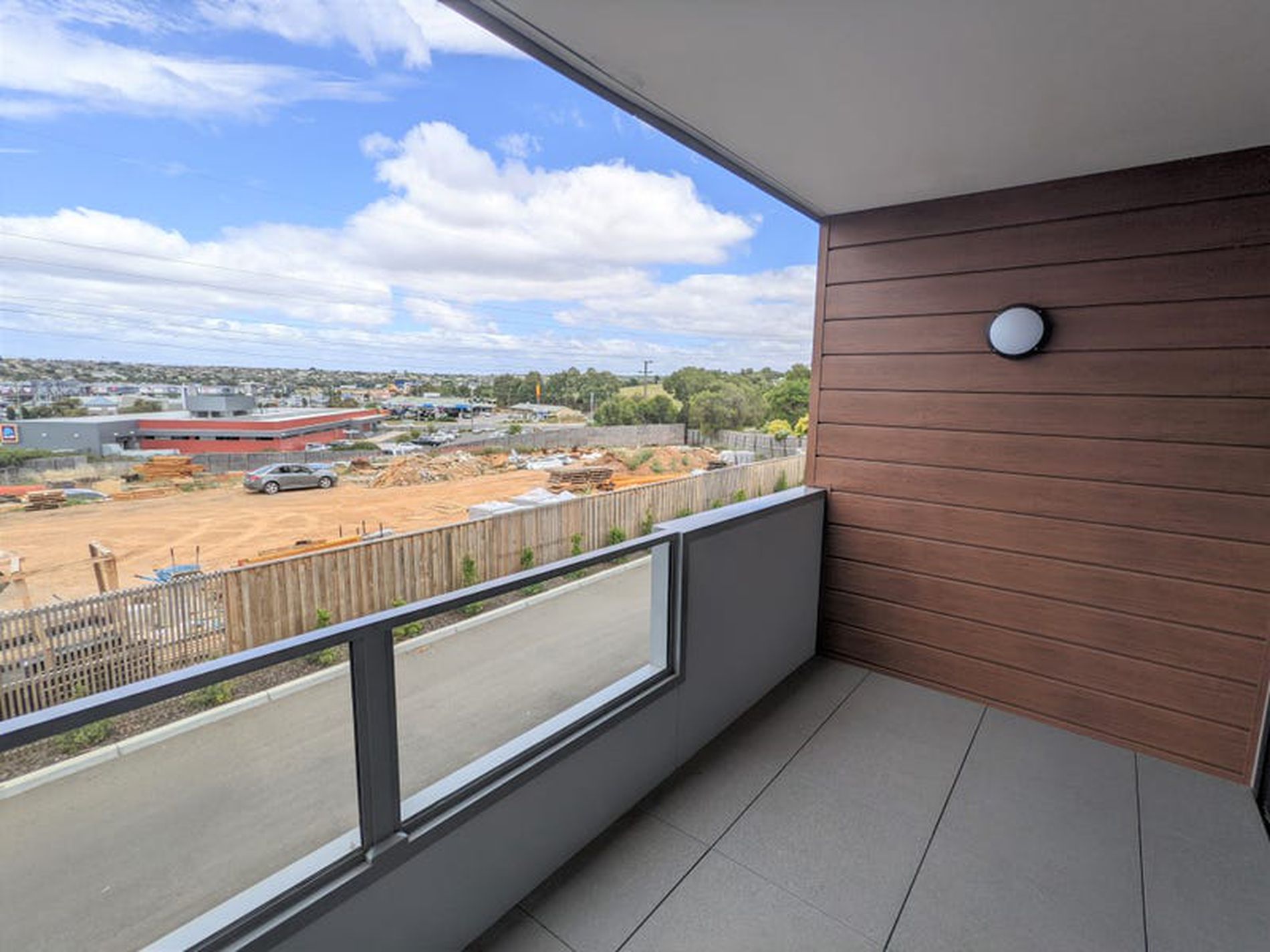 2 / 102 Colac Road, Highton