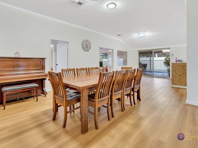 55 Teakwood Loop, Thornlie