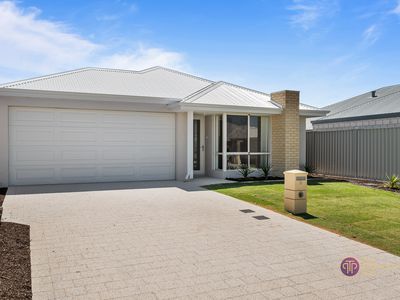 25 Cornelian Avenue, Golden Bay