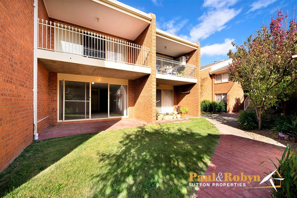 14 / 12 Albermarle Place, Phillip