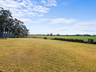 275  Bradleys Road, Stradbroke