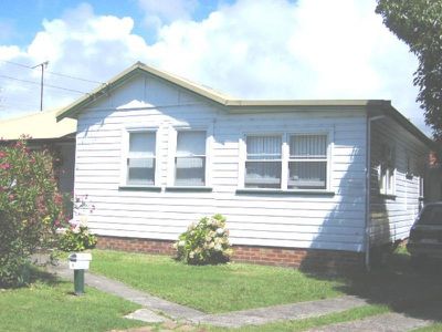 1 / 18 Montague Street, Fairy Meadow