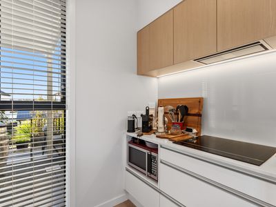 4 Marine Parade, Hobsonville