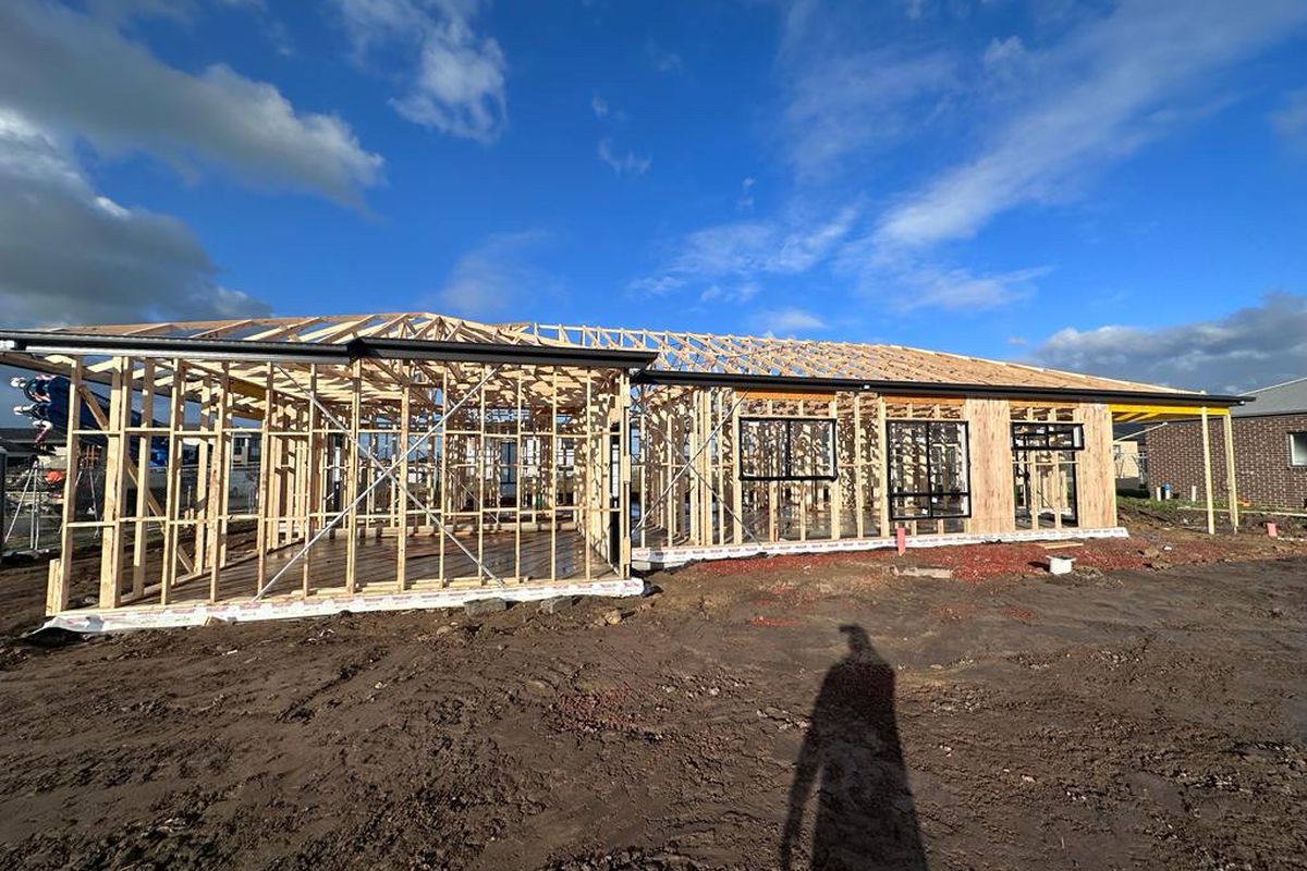 12 Vulpine Street, Clyde