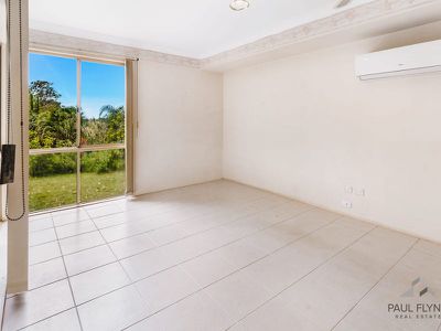 51 ADAMINABY DRIVE, Helensvale