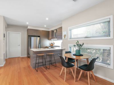 2 / 48 Eames Avenue, Brooklyn