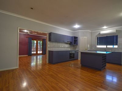 2 Cockatoo Court, South Hedland