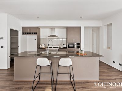 36 Riverglen Drive, Craigieburn