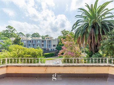 5 / 3 Ball Avenue, Eastwood