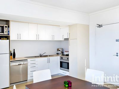 405W / 138 Carillon Avenue, Newtown