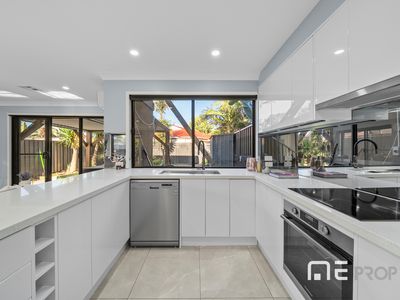 25 / 553-555 Melton Highway, Sydenham