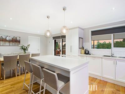 10 McKenry Place, Dandenong North