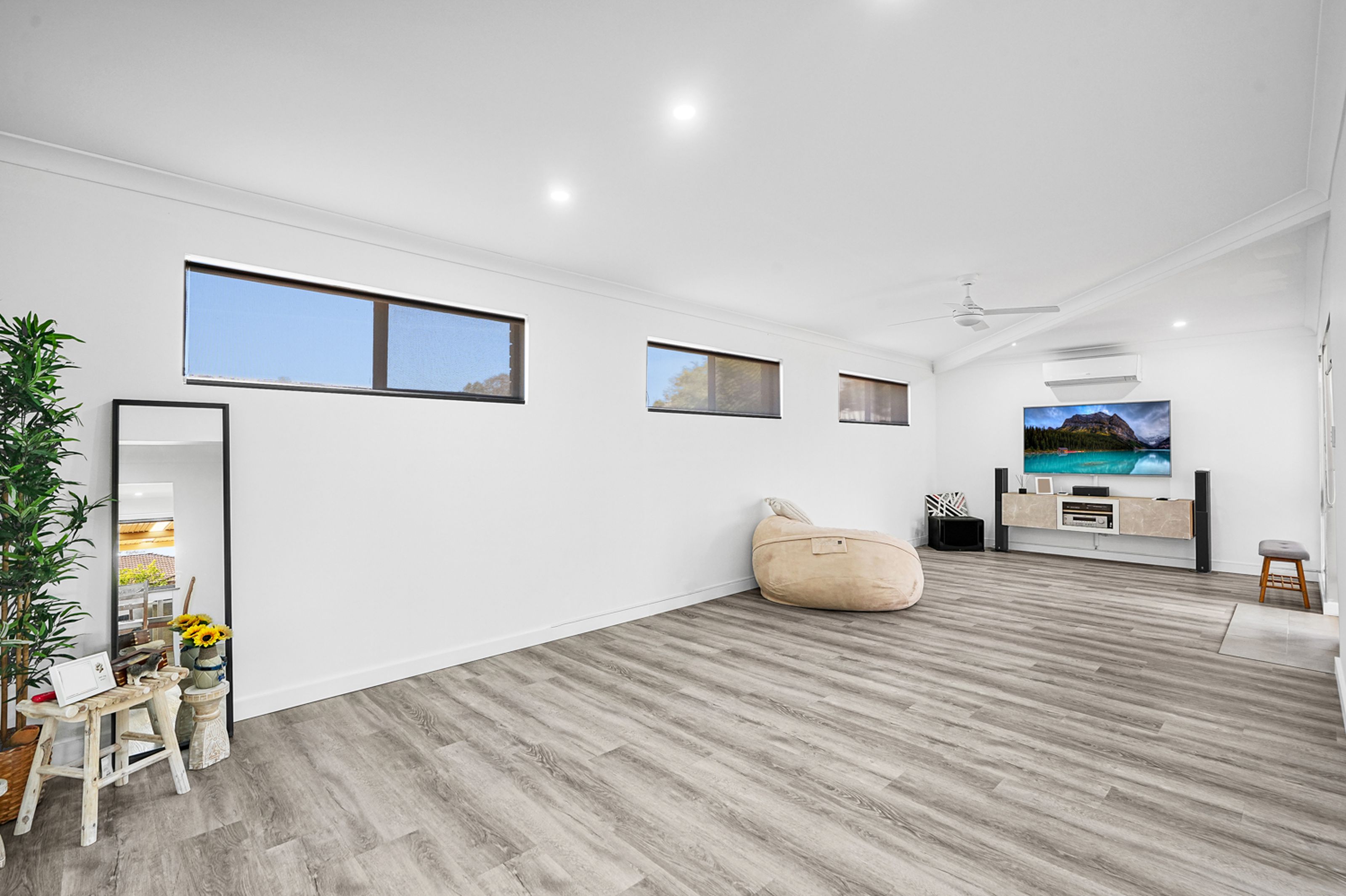 9 Tent Street, KINGSWOOD