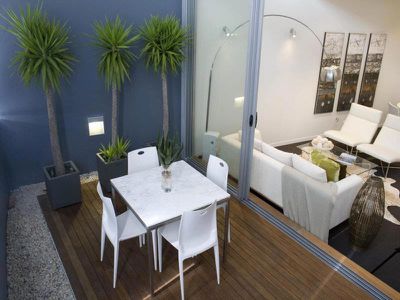 33  Epsom , Zetland