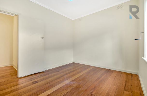 43 Glasgow Avenue, Reservoir