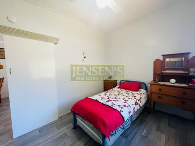 10 School Street, Charters Towers City