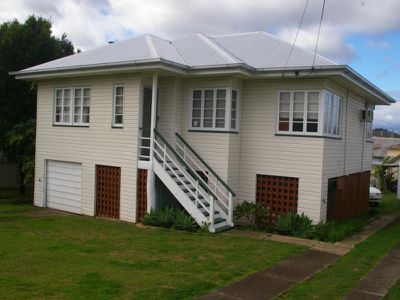 38 Walkers Lane, Booval