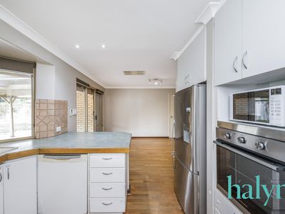 1 Gedling Close, Parkwood