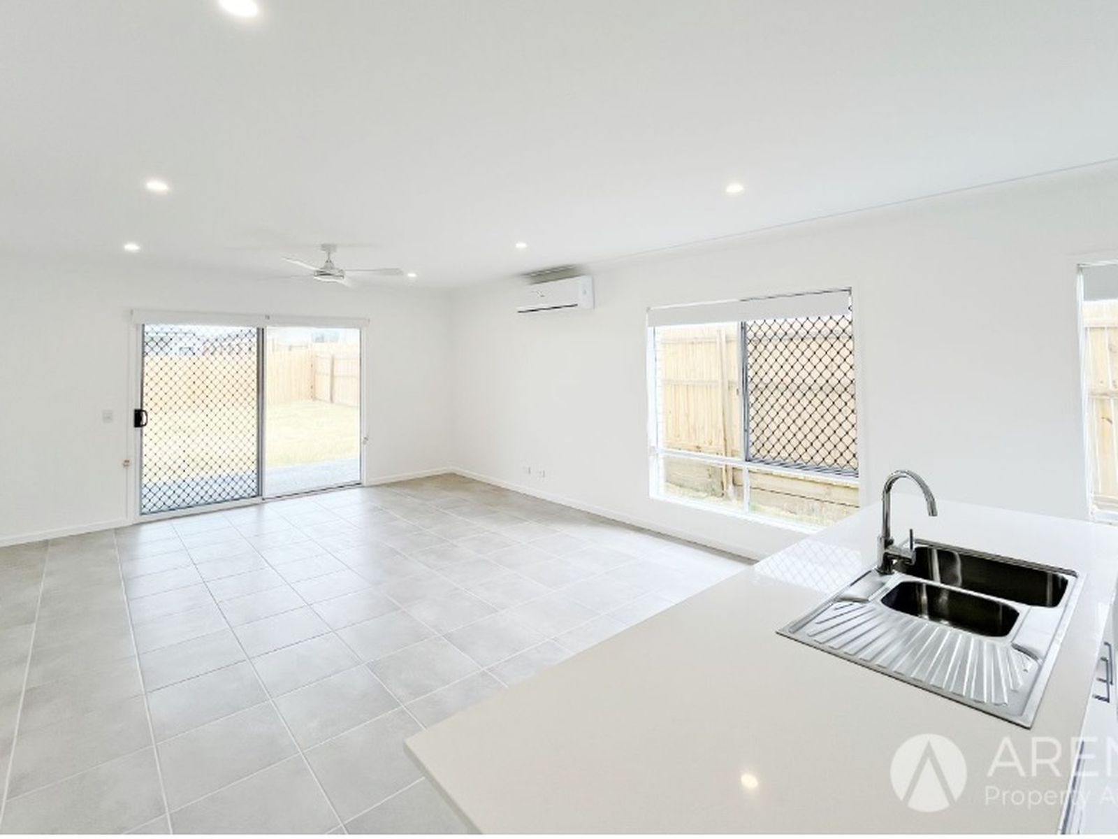 Cnr 3 + 2 Bed Dual Key! fr $1.2 m  Lux Pkg