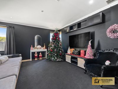 21 Jeanhulley Road, High Wycombe