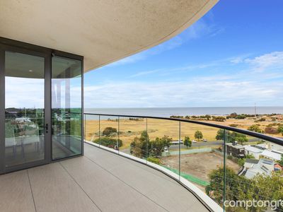 810 / 25 Windsor Terrace, Williamstown