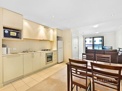 23 / 11 Bay Drive, Meadowbank