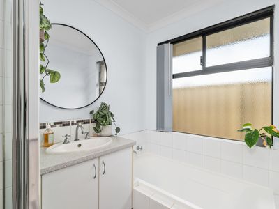 34 Limbee Glade, Huntingdale