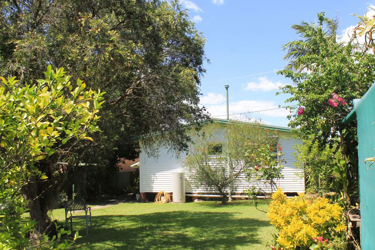 6 Wingham Rd, Taree