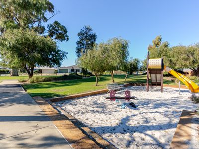 23 BLAXLAND TERRACE, Baldivis