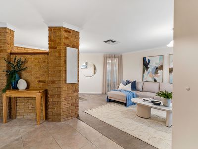 10 Turquoise Court, Forrestfield