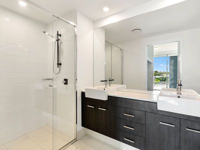 3208 / 25-31 East Quay Drive, Biggera Waters