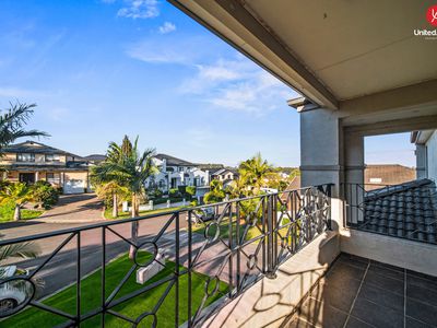 11 London Court, Cecil Hills