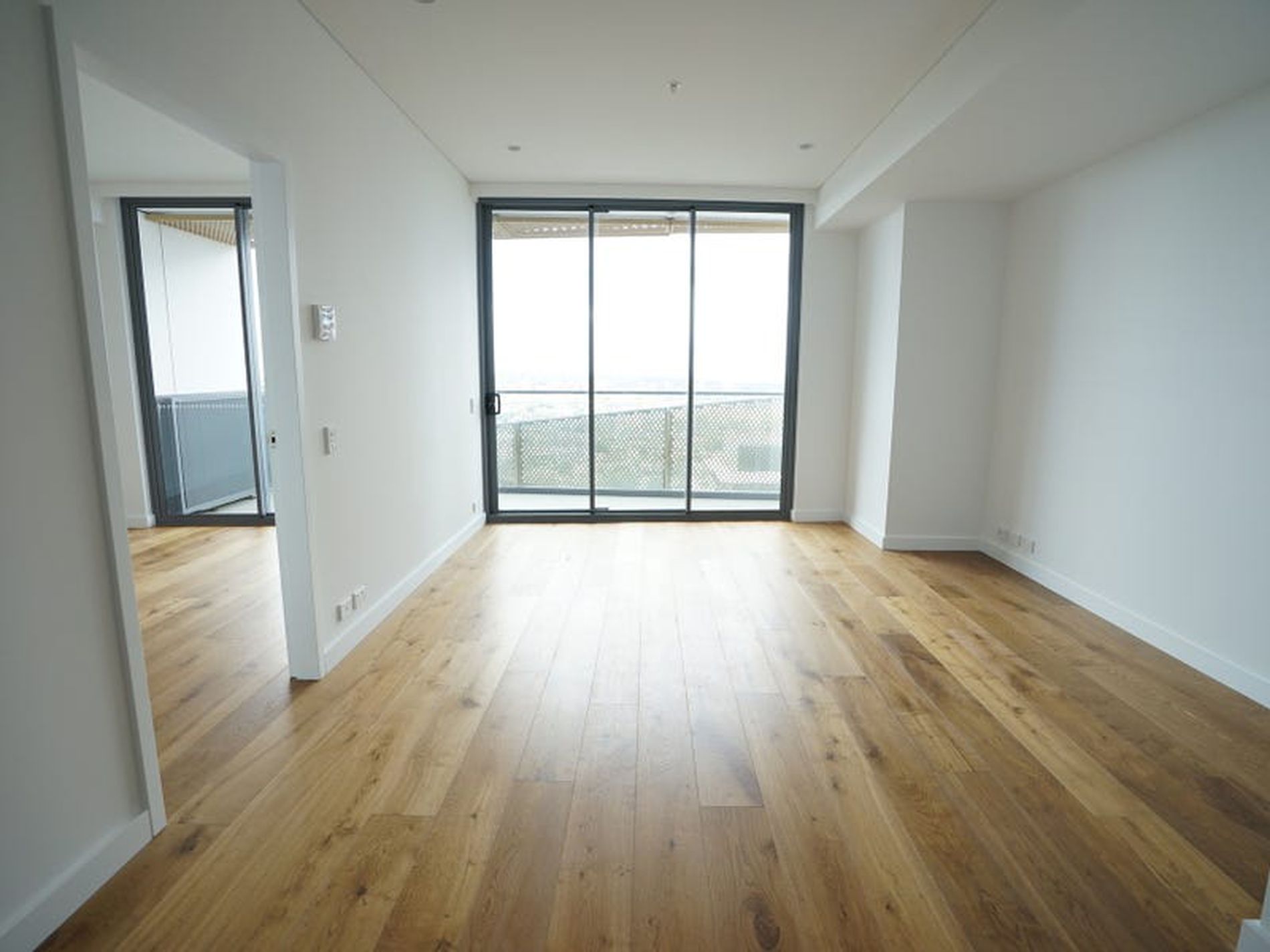 1205 / 221 Miller Street, North Sydney