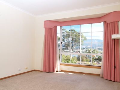 4 / 2A Somerdale Road, Claremont